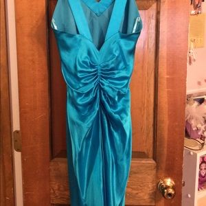 BNWT Turquoise Prom dress.